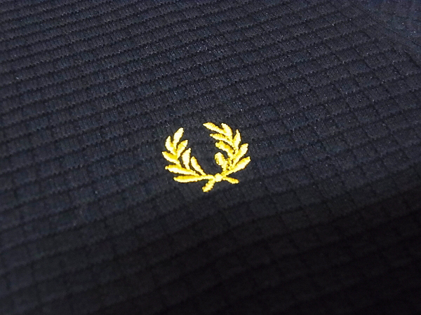 実際に弊社で買取させて頂いたFRED PERRY/フレッドペリー×マーシャル コラボ ポロシャツ 黒/Mの画像 6枚目