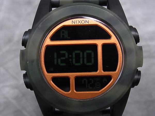 実際に弊社で買取させて頂いたNIXON/ニクソン THE UNIT SS デジタル 腕時計/迷彩/カモフラ柄の画像 1枚目