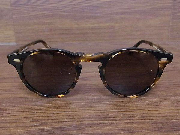 実際に弊社で買取させて頂いたOLIVER PEOPLES Gregory Peck デミ柄サングラス/OV5186-1560の画像 1枚目