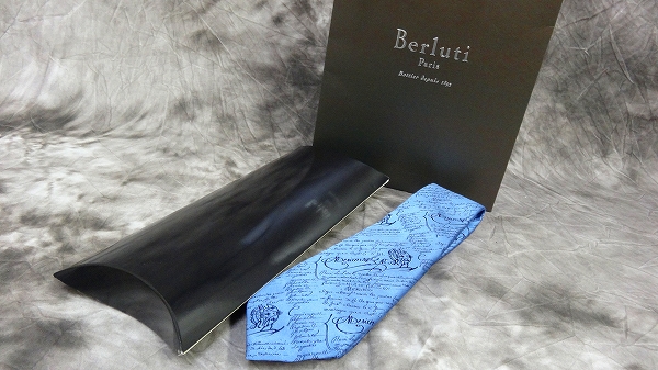 実際に弊社で買取させて頂いたBerluti/ベルルッティ カリグラフィー柄レギュラーネクタイの画像 6枚目