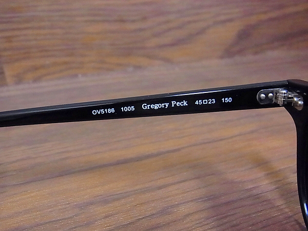 実際に弊社で買取させて頂いたOLIVER PEOPLES GREGORY PECK 偏光 サングラス/OV5186-1005の画像 5枚目