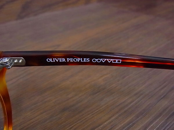 実際に弊社で買取させて頂いたOLIVER PEOPLES/オリバーピープルズ GREGORY PECK/OV5186-1483の画像 4枚目