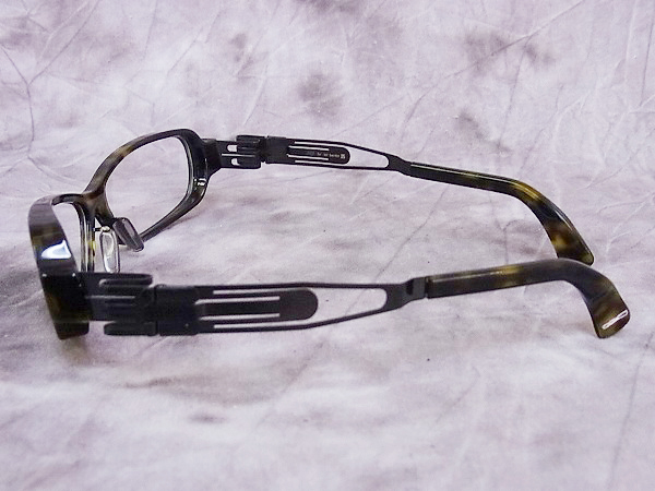 実際に弊社で買取させて頂いた999.9/フォーナインズ アイシーベルリン mikame4 眼鏡フレームの画像 2枚目