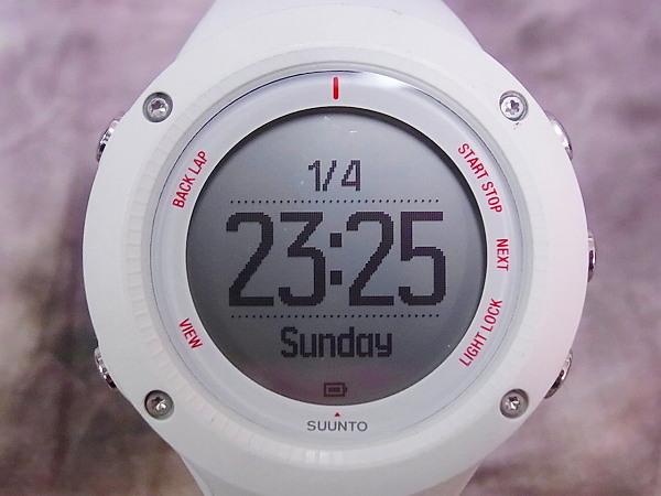 Suunto スント Ambit3 Run アンビット3 ラン 白 Ssの買取実績 ブランド買取専門店リアルクローズ リアクロ