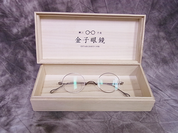 実際に弊社で買取させて頂いた井戸多美男作 ラウンドメタル/丸型 眼鏡/メガネフレームの画像 9枚目