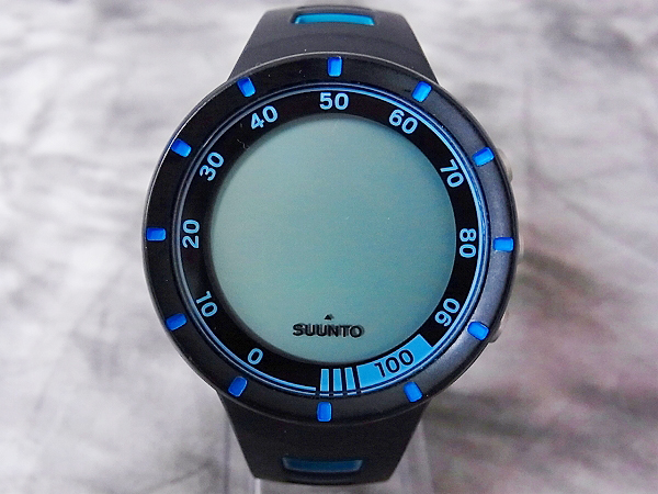 実際に弊社で買取させて頂いたSUUNTO/スント QUEST RUNNING PACK/クエスト ランニングパックの画像 1枚目