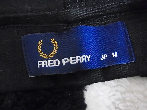 実際に弊社で買取させて頂いたFRED PERRY/フレッドペリー コート モッズパーカ　F2443 黒 Mの画像 2枚目