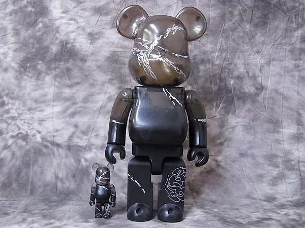 実際に弊社で買取させて頂いたBE@RBRICK×GIGOR/ジゴロウ 10th Anniversary クリア 400/100%の画像 1枚目