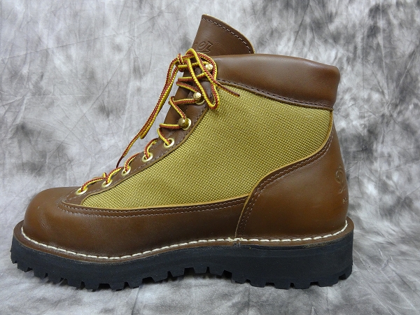 実際に弊社で買取させて頂いたDANNER/ダナー LIGHT GORE-TEX ワークブーツ 30420X/6-1/2の画像 3枚目