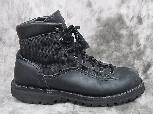 実際に弊社で買取させて頂いたDANNER/ダナー GORE-TEX ダナーLIGHT II/ライト2 32600X/7 1/2の画像 4枚目