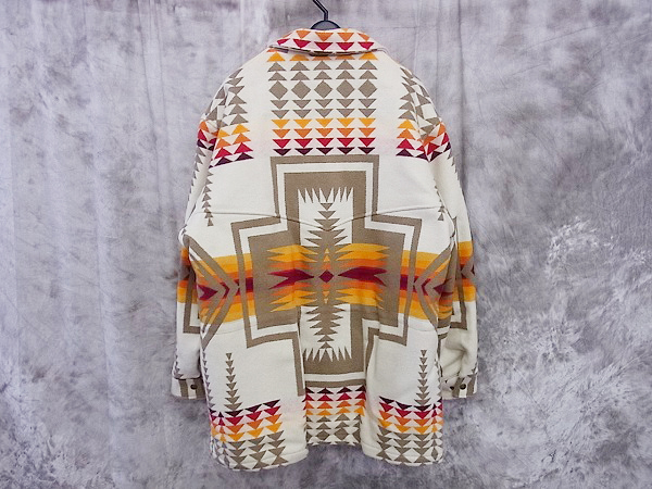 実際に弊社で買取させて頂いたPENDLETON/ペンドルトン ネイティブ柄 ウールジャケット/Lの画像 1枚目