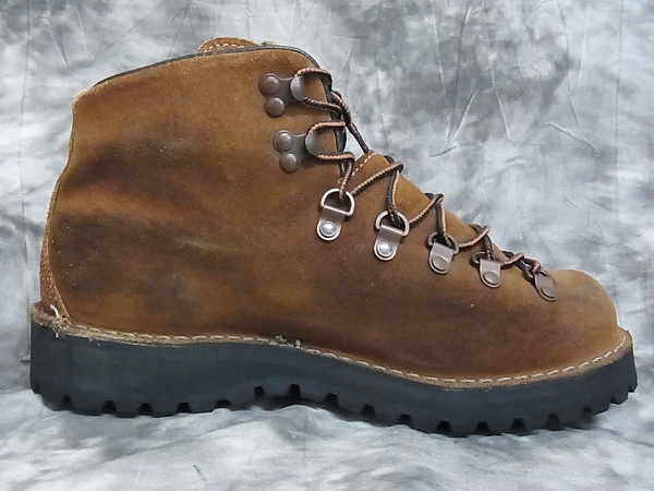 実際に弊社で買取させて頂いたDANNER/ダナー マウンテンボブ スエードブーツ 茶/20800X/8の画像 5枚目