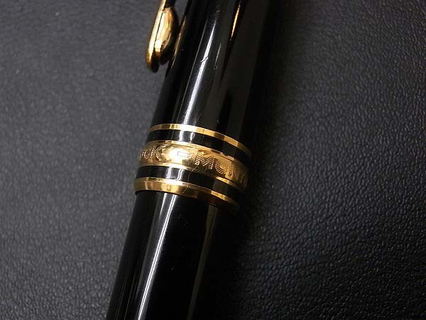 実際に弊社で買取させて頂いたMONTBLANC/モンブラン マイスターシュテュック ボールペン 黒の画像 4枚目