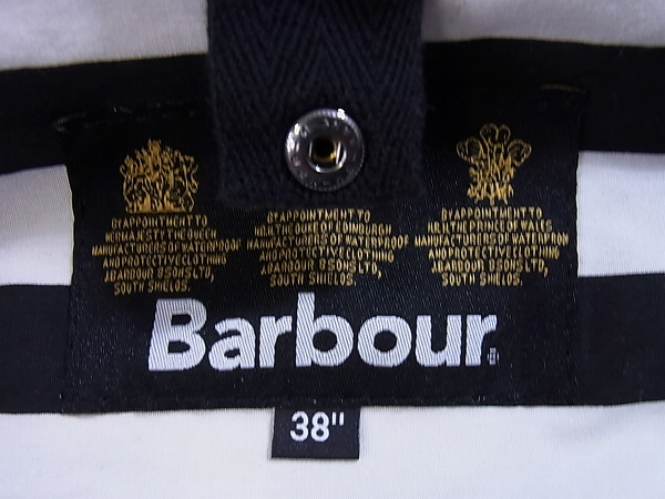 実際に弊社で買取させて頂いたBARBOUR/バブアー 裏地ボーダーワックスオイルドジャケット/38の画像 2枚目