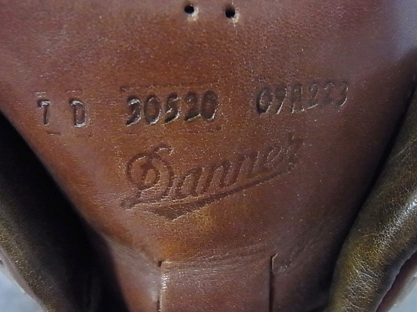 実際に弊社で買取させて頂いたDANNER/ダナー 初期 マウンテンライト 30520 GORE-TEX 赤茶/7Dの画像 7枚目