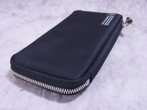 実際に弊社で買取させて頂いたfoot the coacher×PORTER MILITARY WALLET LONG ブラックの画像 4枚目