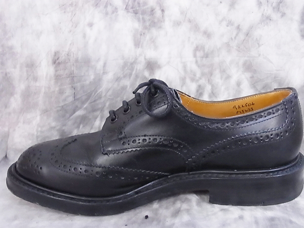 実際に弊社で買取させて頂いたTRICKER'S/トリッカーズ バートン ウィングチップ  M5633/8の画像 4枚目