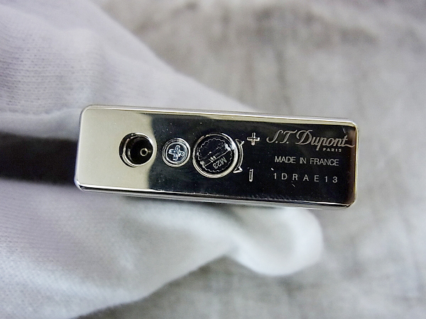 実際に弊社で買取させて頂いたS.T.Dupont LINE2 Torch lighter 23004 ターボライターの画像 3枚目