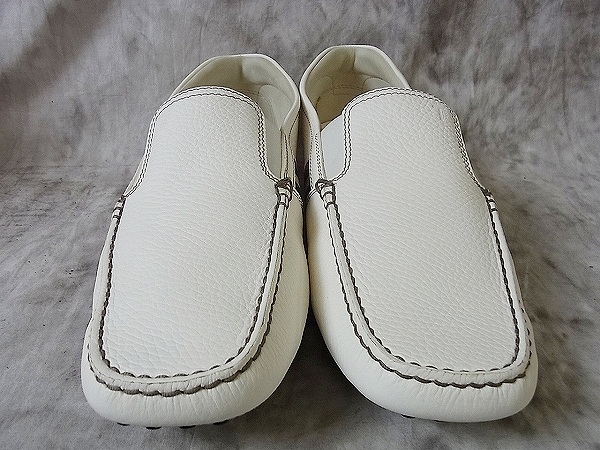 実際に弊社で買取させて頂いたTOD'S/トッズ ドライビングシューズ XXM00N01250EK09996/8の画像 1枚目