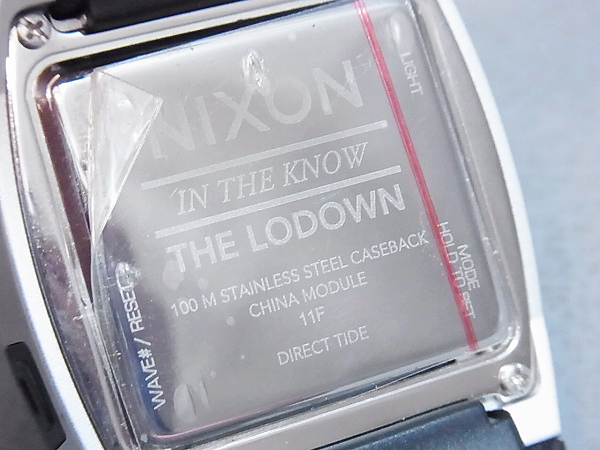 実際に弊社で買取させて頂いた★NIXON/ニクソン THE LODOWN 2 デジタル腕時計 黒銀/NA530130の画像 6枚目