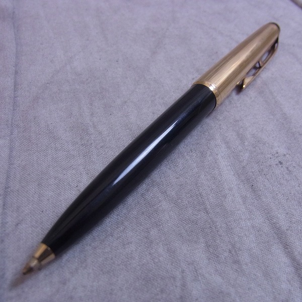 実際に弊社で買取させて頂いたMONTBLANC/モンブラン 78 金張り60s ボールペン ブラック×ゴールドの画像 1枚目