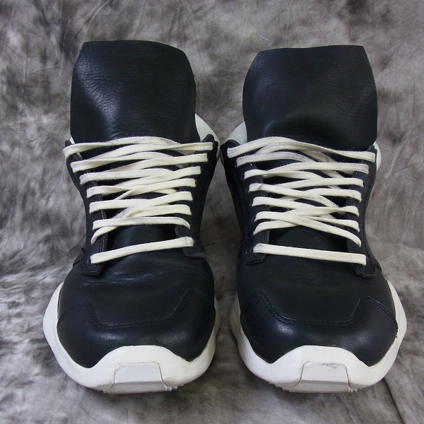 実際に弊社で買取させて頂いたRick Owens×adidas RUNNNER コラボスニーカー 白黒 M17301/26.5の画像 1枚目