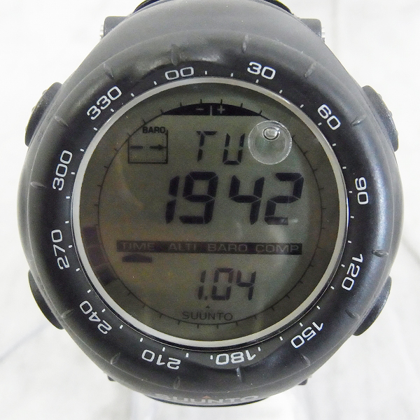 実際に弊社で買取させて頂いたSUUNTO/スント Vector/ヴェクター デジタル腕時計 ブラック SS010600110の画像 1枚目