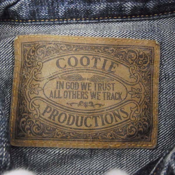 実際に弊社で買取させて頂いたCOOTIE/クーティー デニムジャケット インディゴブルー /Lの画像 2枚目