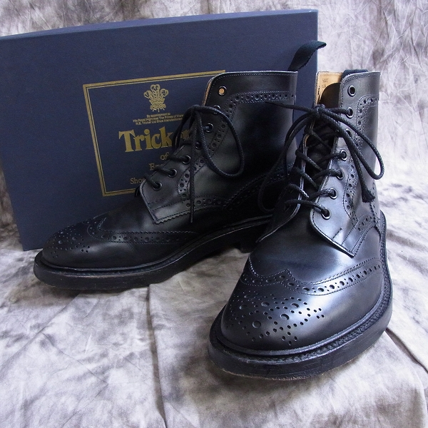 実際に弊社で買取させて頂いたTricker's/トリッカーズ M2508 カントリブーツ ウィングチップ ブラック/9.5