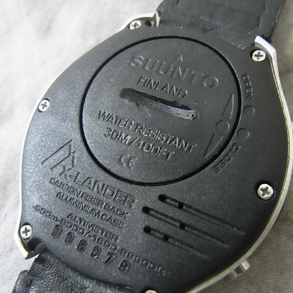 実際に弊社で買取させて頂いたSUUNTO/スント 腕時計 X-LANDER/エックスランダー SS011030310【電池切れ】の画像 5枚目