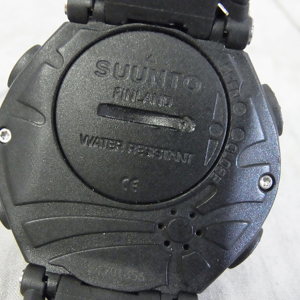 実際に弊社で買取させて頂いたSUUNTO/スント Vector/ヴェクター デジタル腕時計 ブラック SS010600110の画像 5枚目