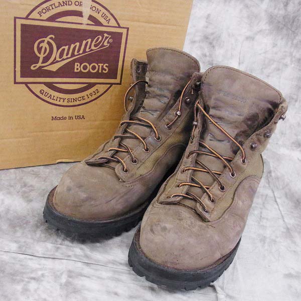 実際に弊社で買取させて頂いたDANNER/ダナー ダナーライト2 トレッキングシューズ/33000/8EE