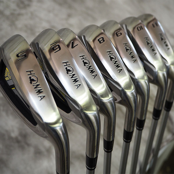 実際に弊社で買取させて頂いたHONMA/ホンマ 本間ゴルフ BeZEAL525/ビジール525 アイアン#5,#6,#7,#8,#9,#10,#11 7本SET/BeZEALカーボンシャフトSR