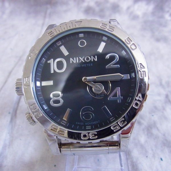 実際に弊社で買取させて頂いたNIXON/ニクソン 51-30 ハイポリッシュ/ブラック 腕時計 A057487[電池切れ]の画像 1枚目