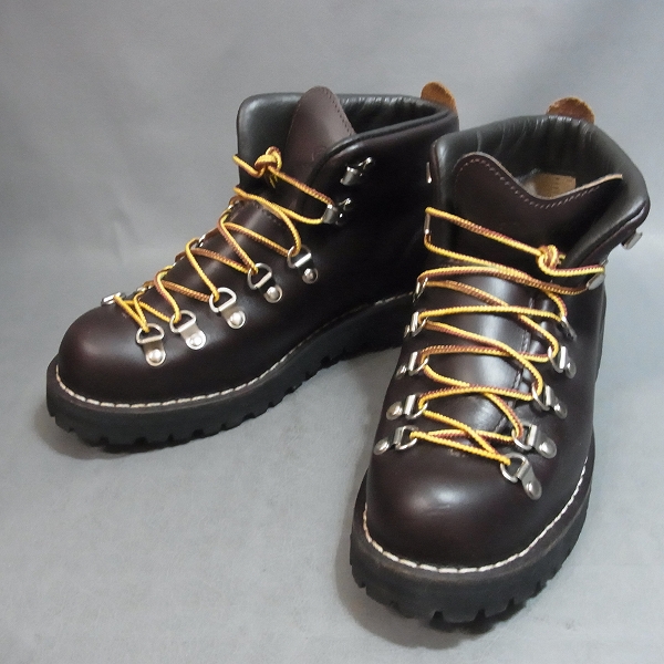 実際に弊社で買取させて頂いた★【未使用】DANNER/ダナー MOUNTAIN LIGHT/マウンテンライト ブーツ 31522/7.5