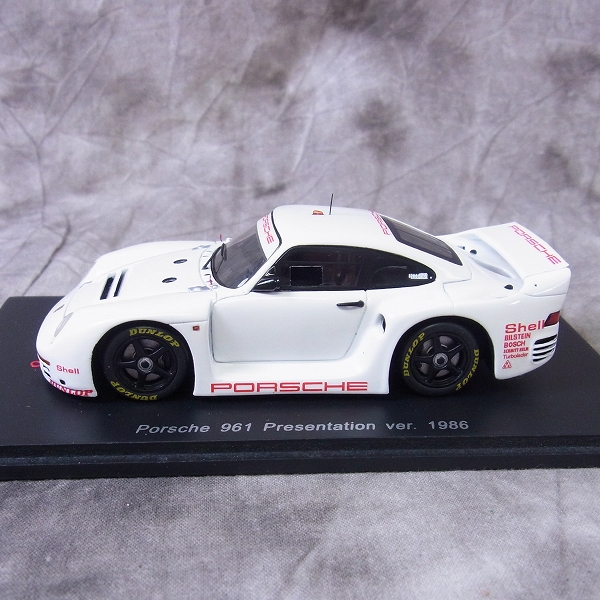 実際に弊社で買取させて頂いたSPARK/スパーク 1/43 ミニカー ポルシェ961 Presentation 1986/KBS040の画像 1枚目