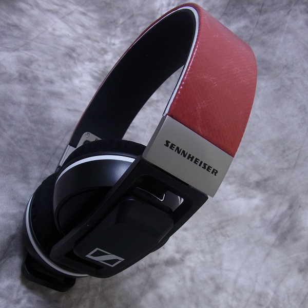 実際に弊社で買取させて頂いたFREITAG×SENNHEISER/フライターグ コラボ F703 ヘッドフォン/ポーチ付きの画像 4枚目