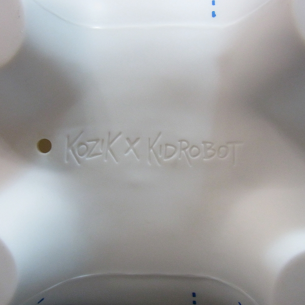 実際に弊社で買取させて頂いた★Kozik x Kidrobot スモーキンラビット Choice Cut/チョイス・カット 1200体限定の画像 6枚目
