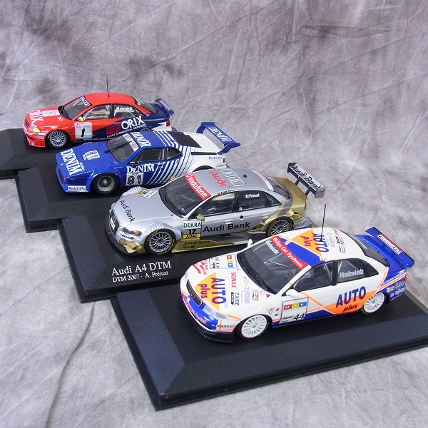 実際に弊社で買取させて頂いたMINICHAMPS/ミニチャンプス 1/43 ミニカー Audi A4 DTM/赤/白/青/銀 4点SET