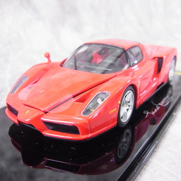 実際に弊社で買取させて頂いたKYOSHO/京商 FERRARI ENZO/エンツォ フェラーリ レッド ミニカー 1/43