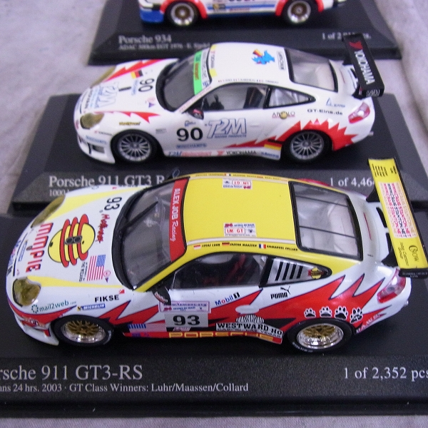 実際に弊社で買取させて頂いたMINICHAMPS/ミニチャンプス 1/43 ミニカー Porsche 911/934等/ポルシェ 4点SETの画像 2枚目