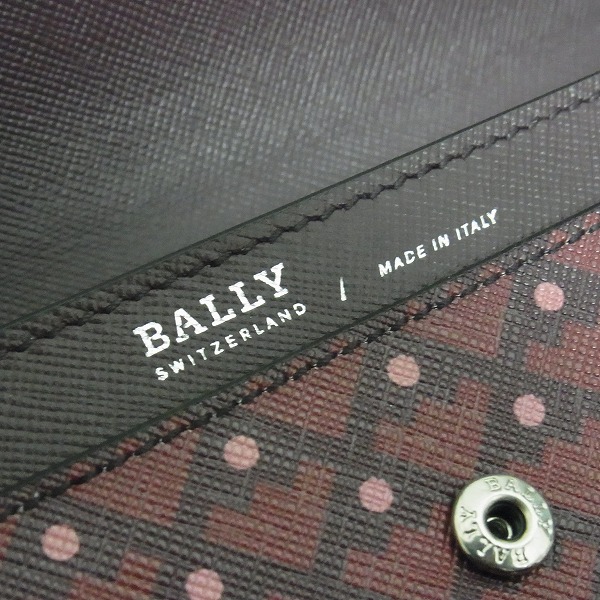 実際に弊社で買取させて頂いた★【未使用・保証期限内】BALLY/バリー CIMETTA ジオメトリック柄 長財布/ロングウォレット 6209015の画像 4枚目