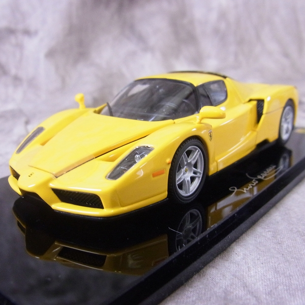 実際に弊社で買取させて頂いたKYOSHO/京商 FERRARI ENZO/エンツォ フェラーリ イエロー ミニカー 1/43