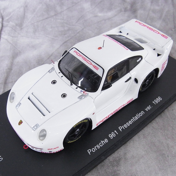 実際に弊社で買取させて頂いたSPARK/スパーク 1/43 ミニカー ポルシェ961 Presentation 1986/KBS040