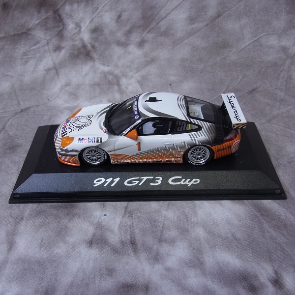 実際に弊社で買取させて頂いたMINICHAMPS/ミニチャンプス ポルシェ ディーラー特注 1/43 911 GT3 cup/911 RS CUP 3点SETの画像 2枚目