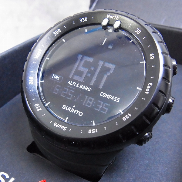 実際に弊社で買取させて頂いたSUUNTO/スント CORE オールブラック アウトドアウォッチ/SS014279010