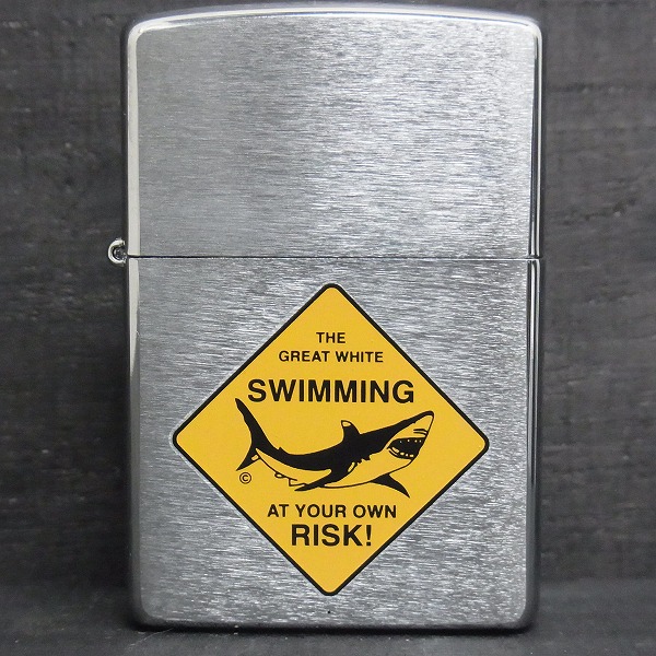 実際に弊社で買取させて頂いた★ZIPPO/ジッポー SWIMMING RISK！/スイミングリスク SHARK/サメ 99年製の画像 1枚目