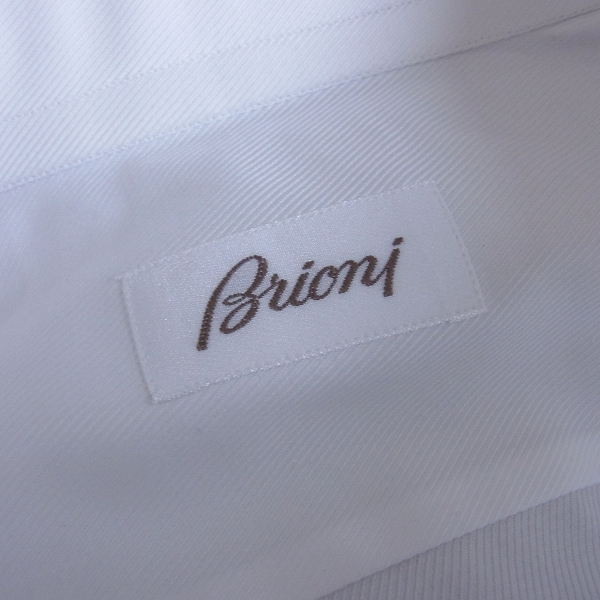 実際に弊社で買取させて頂いたBrioni/ブリオーニ コットン 長袖 ドレスシャツ ホワイト 39/15.5の画像 2枚目
