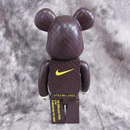 実際に弊社で買取させて頂いたBE@RBRICK/ベアブリック 2002限定 HTM NIKE 400% フィギュアの画像 1枚目