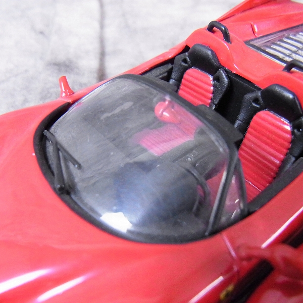 実際に弊社で買取させて頂いたBURAGO/Hot Wheels 1/43  FERRARIF40/F50 等ミニカー ダイキャスト 8点SETの画像 7枚目